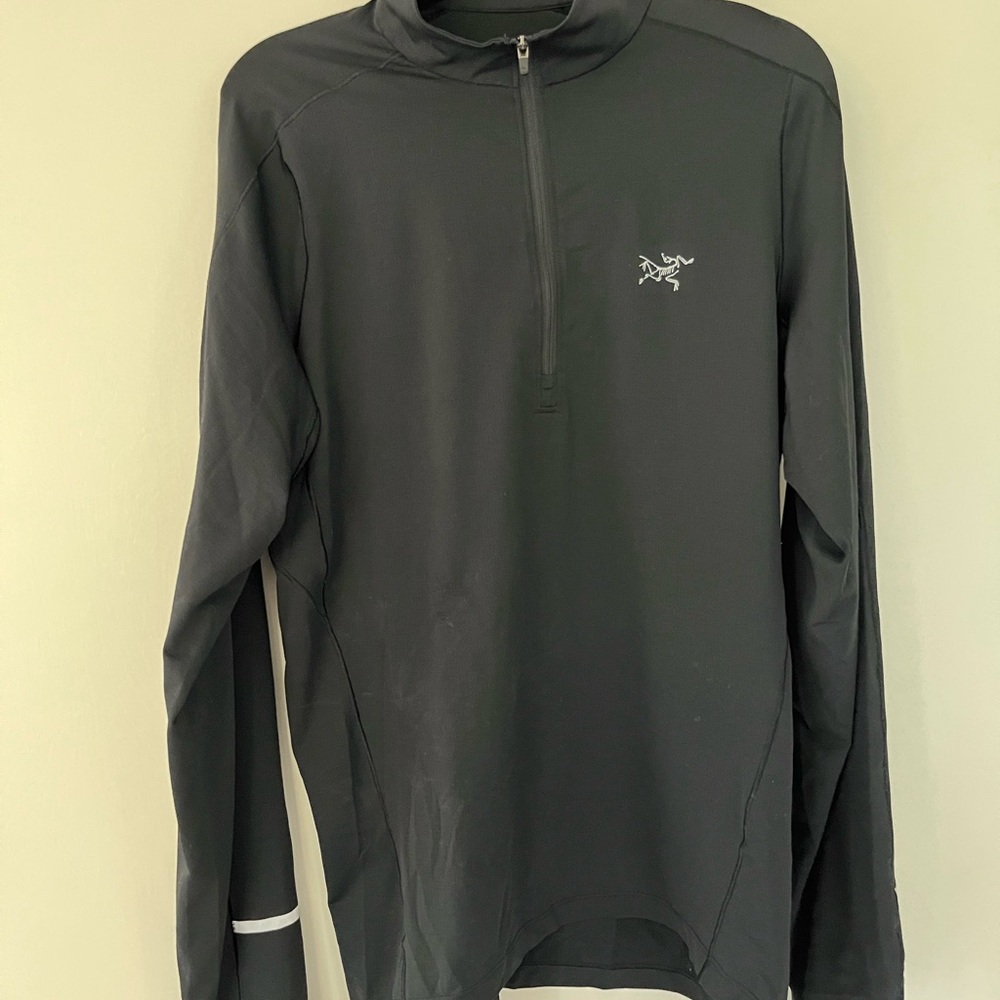 Arc'teryx Black Men's Pullover